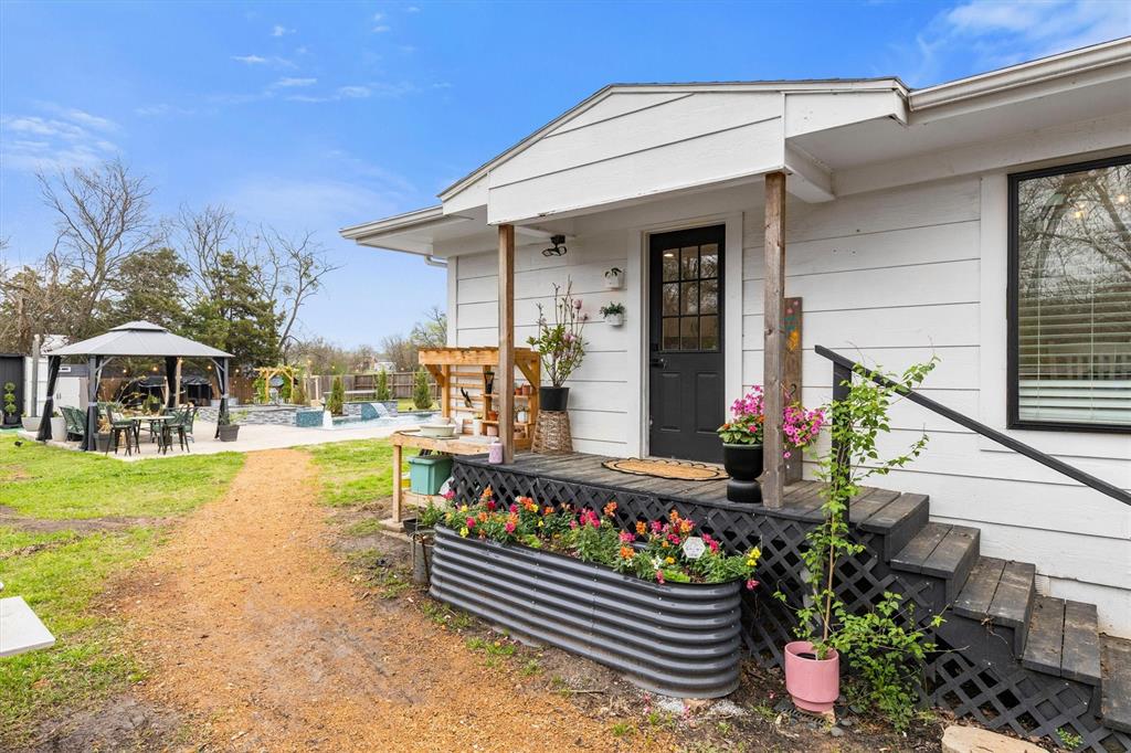 Orig Town Of Lone Oak - Residential