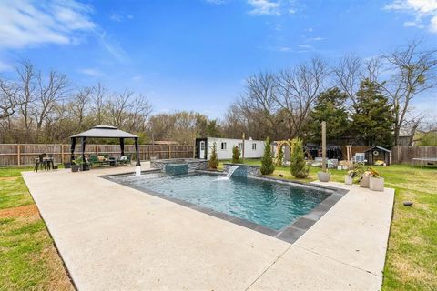 Photo of 101 Olive Street #A, Lone Oak, TX 75453 (MLS # 21203925)