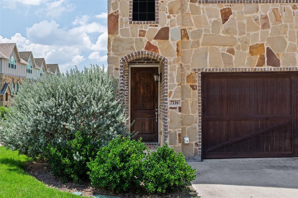 7116 Rose Quartz CT