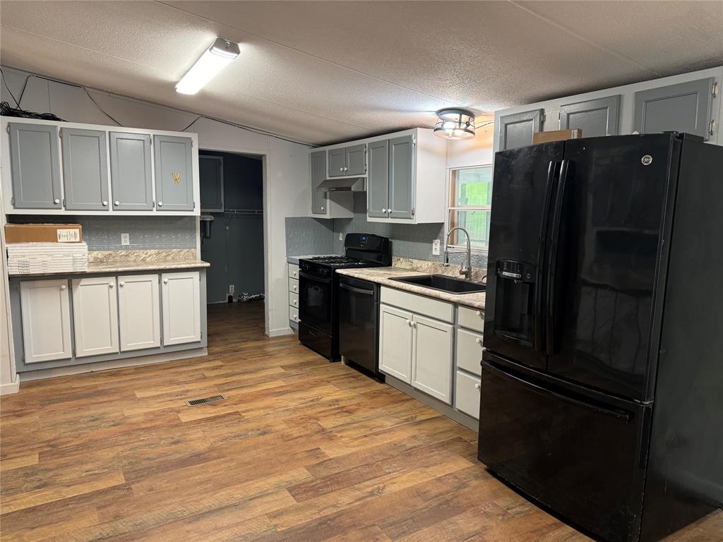 21179 STANDRIDGE E
