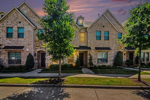 Photo of 315 Ferndale Street, Lewisville, TX 75056 (MLS # 21273385)