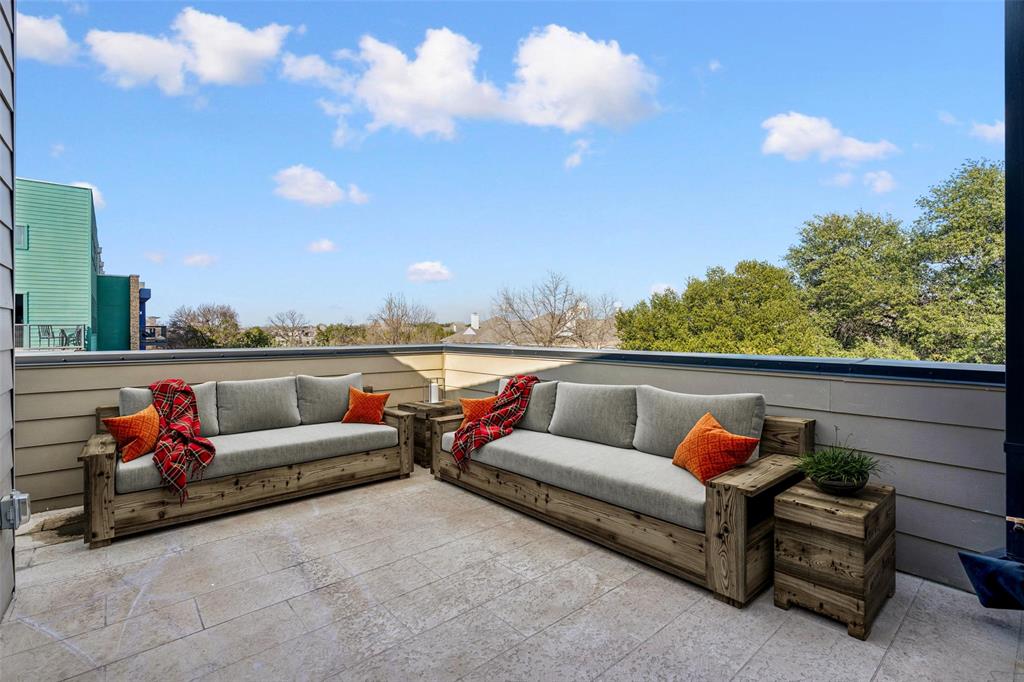 Lofts on Cedar Springs - Residential