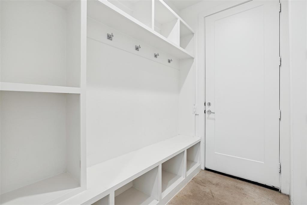 Lofts on Cedar Springs - Residential