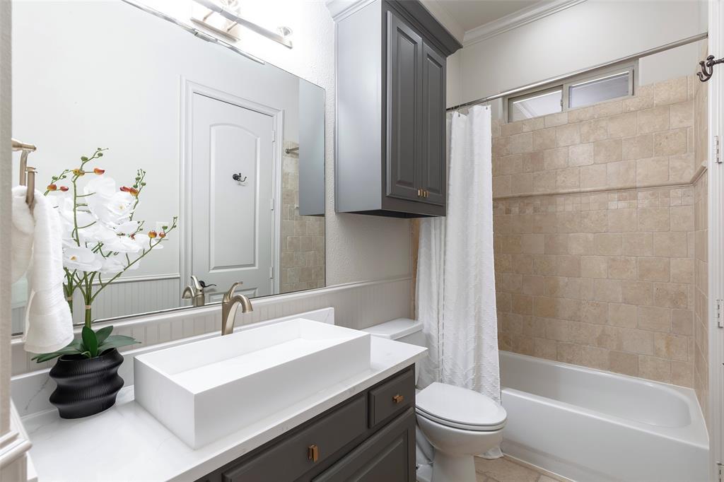 Kings Lake - Residential