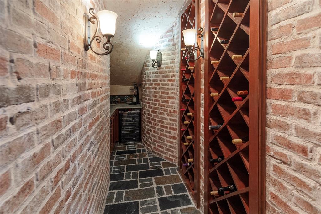 Kings Lake - Residential