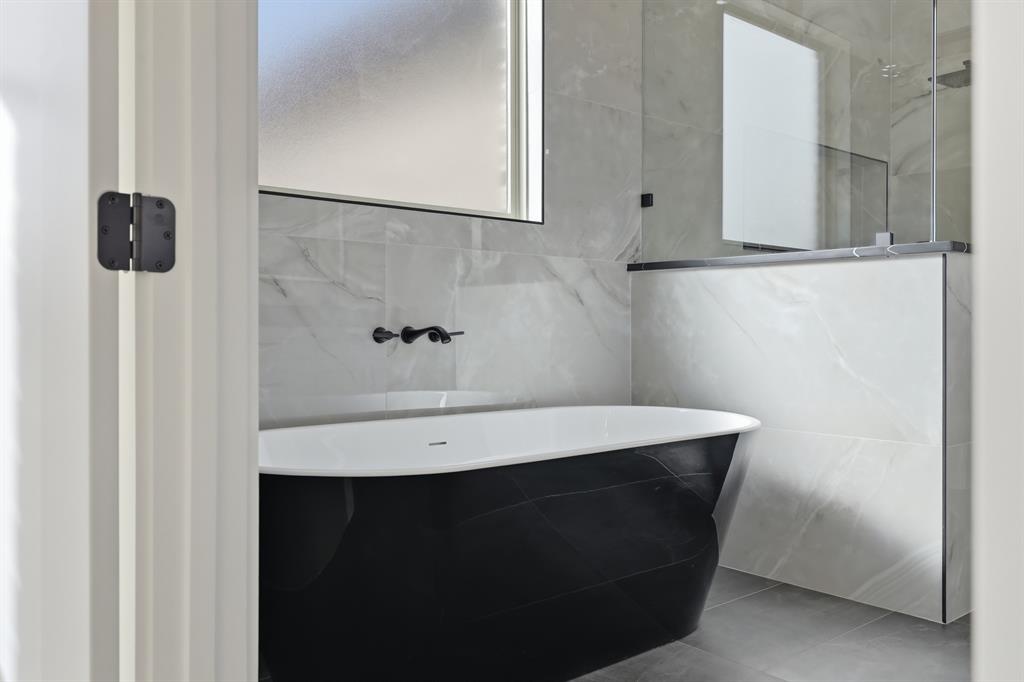 Trinity Mdws - Residential