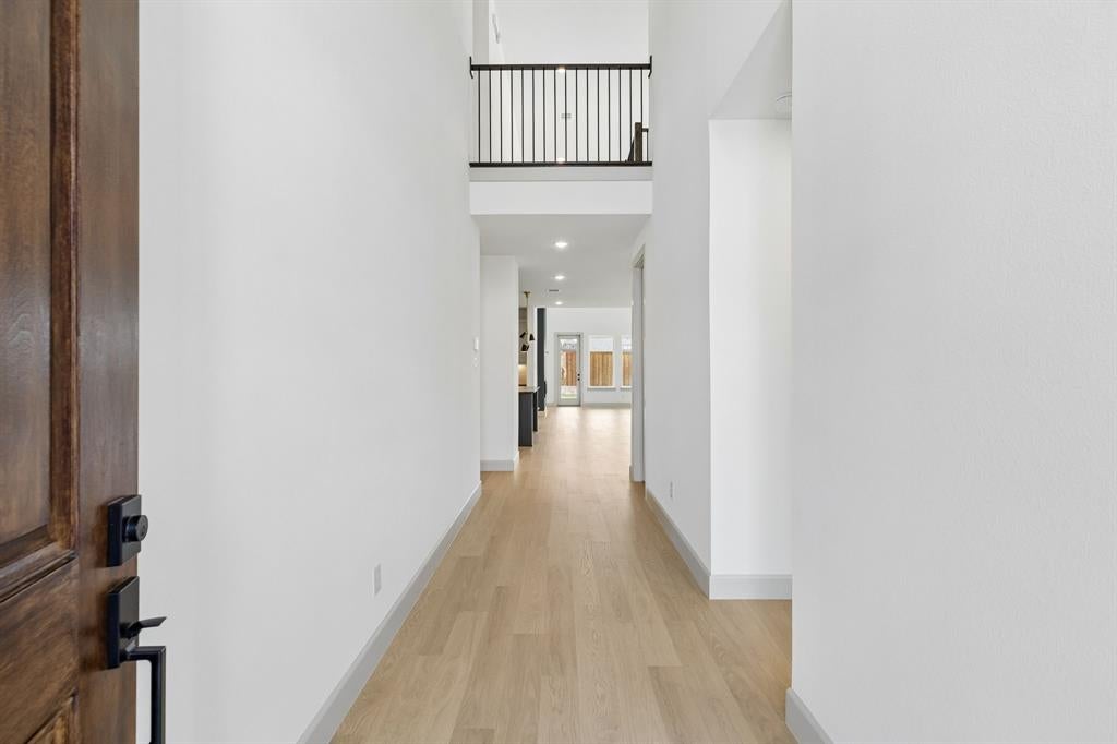 2624 Radiant Way