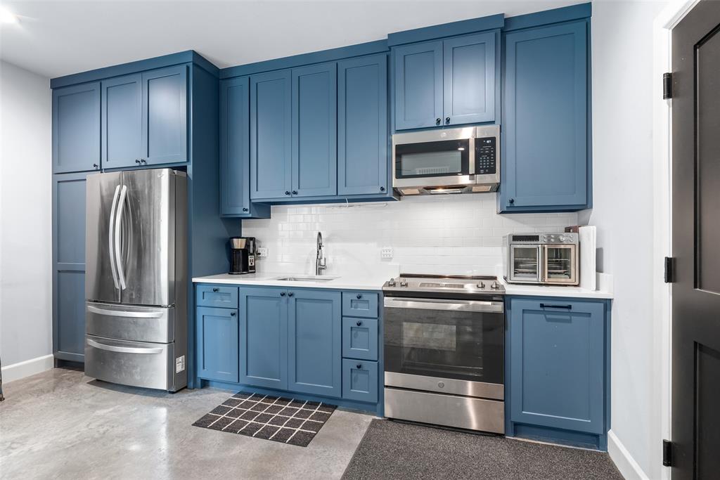 Drury Anglin Surv Abs #2 - Residential