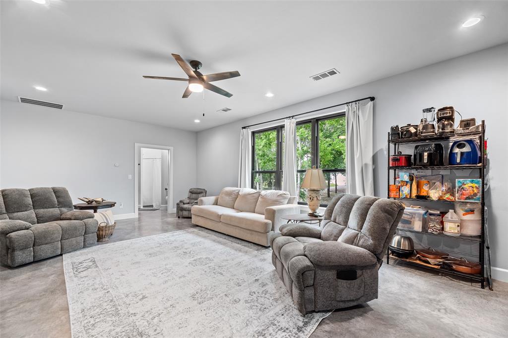 Drury Anglin Surv Abs #2 - Residential