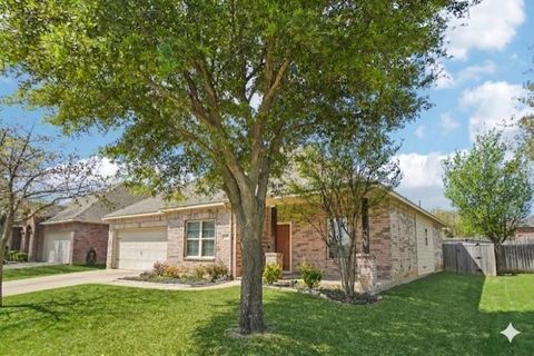 Photo of 308 Sheridan Road, Oak Point, TX 75068 (MLS # 21216387)