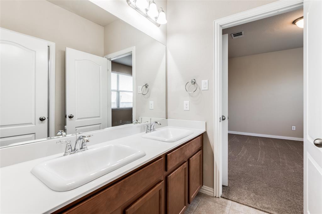 Live Oak Creek - Residential Lease