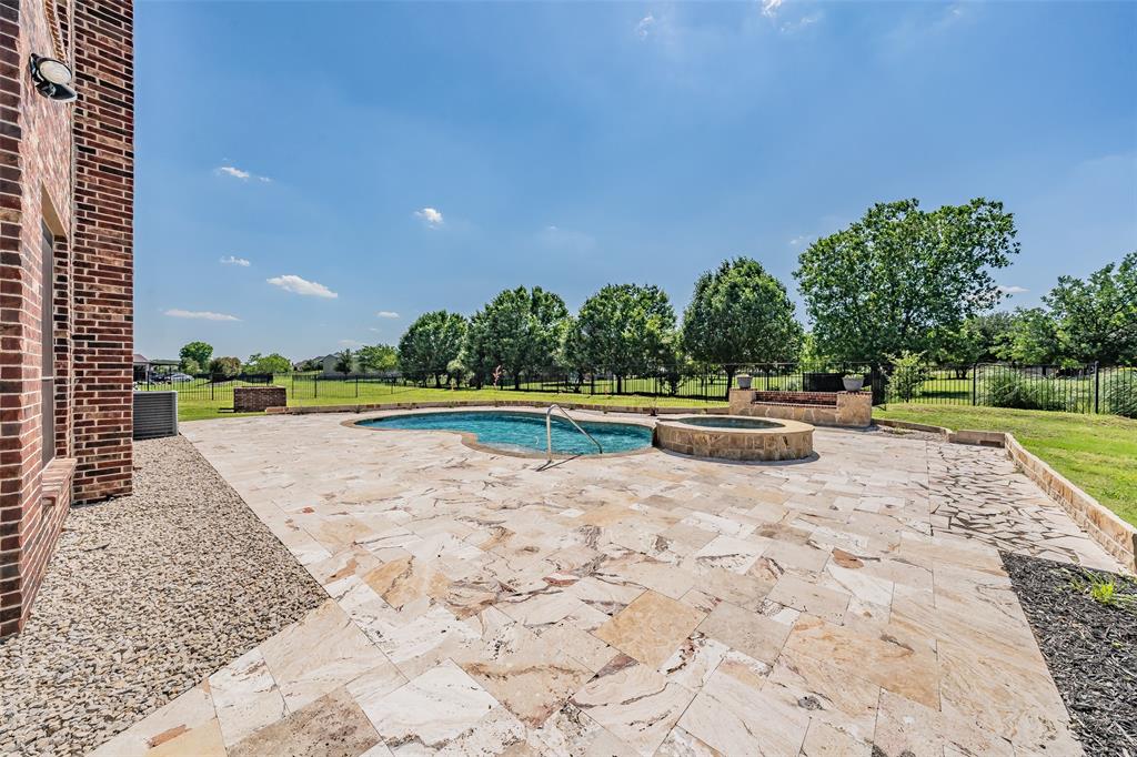 112 Diamond Rose Drive