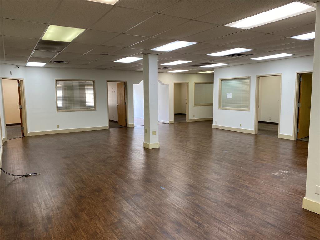 River East - Commercial Lease