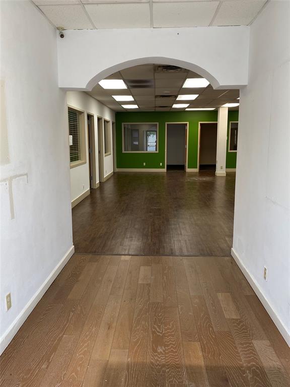 River East - Commercial Lease