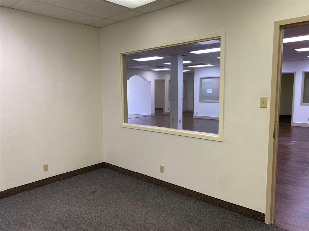 River East - Commercial Lease