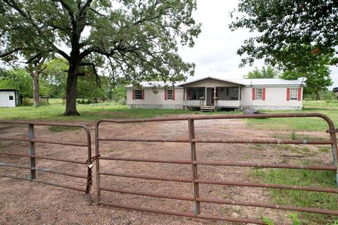 A home in Yantis