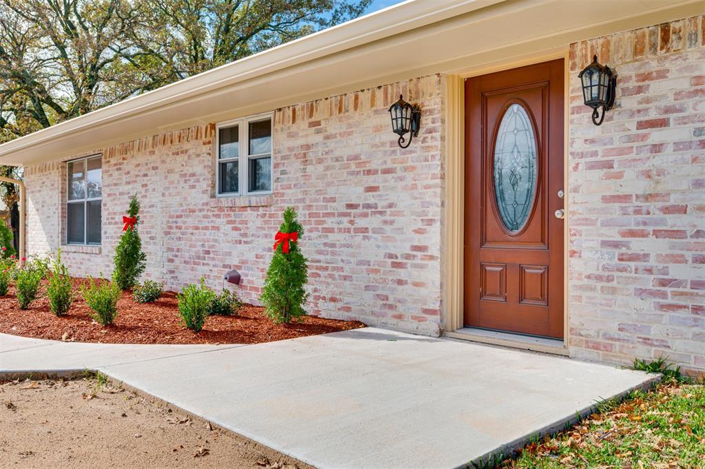 815 Clarksville Road