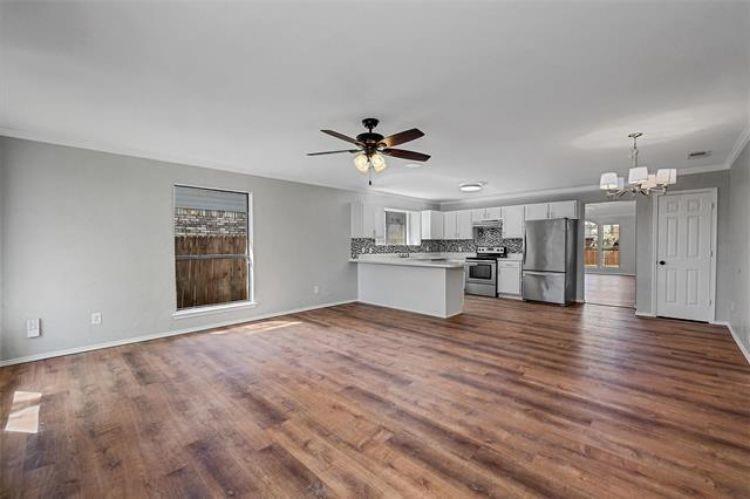 Huntington Village Ph III Add - Residential Lease