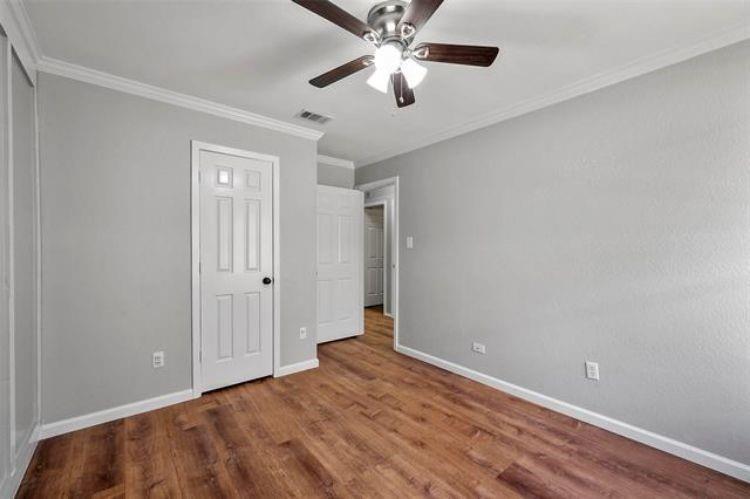 Huntington Village Ph III Add - Residential Lease