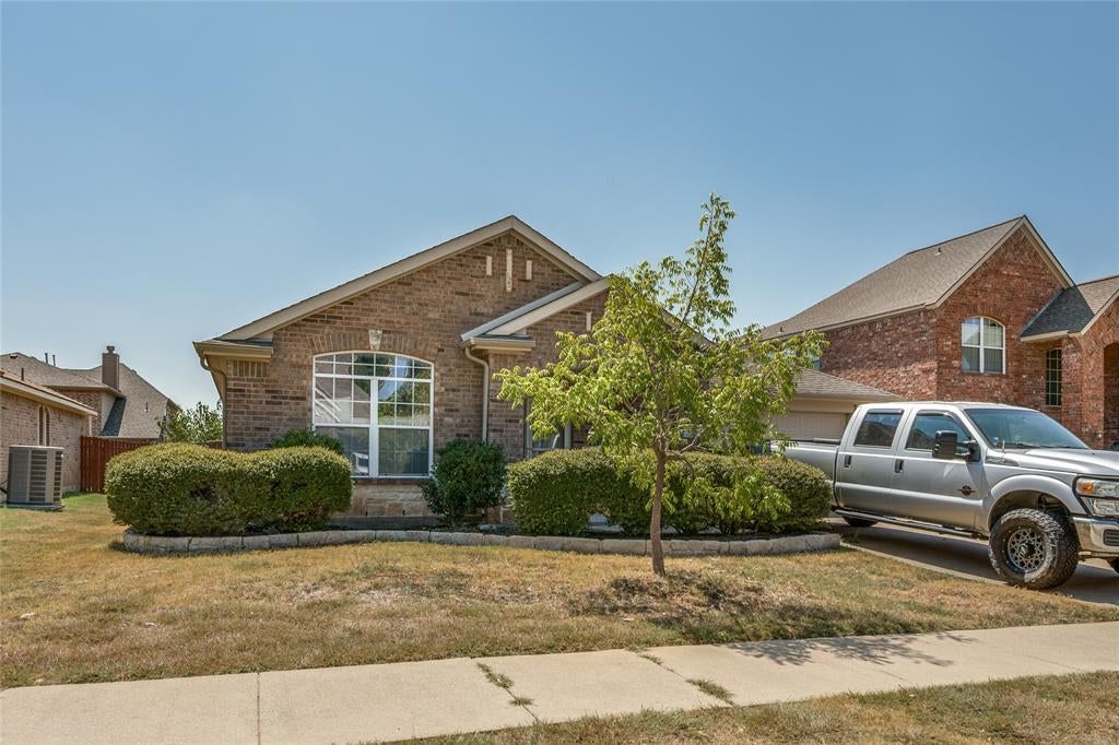 4844 Grinstein Drive