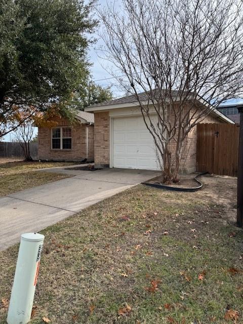 Village of Runyon Spgs - Residential Lease