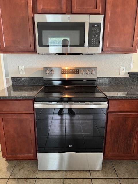 Village of Runyon Spgs - Residential Lease