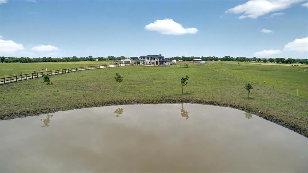 Krum, Texas 76249, United States, 5 Bedrooms Bedrooms, ,4 BathroomsBathrooms,Residential,Active,133027