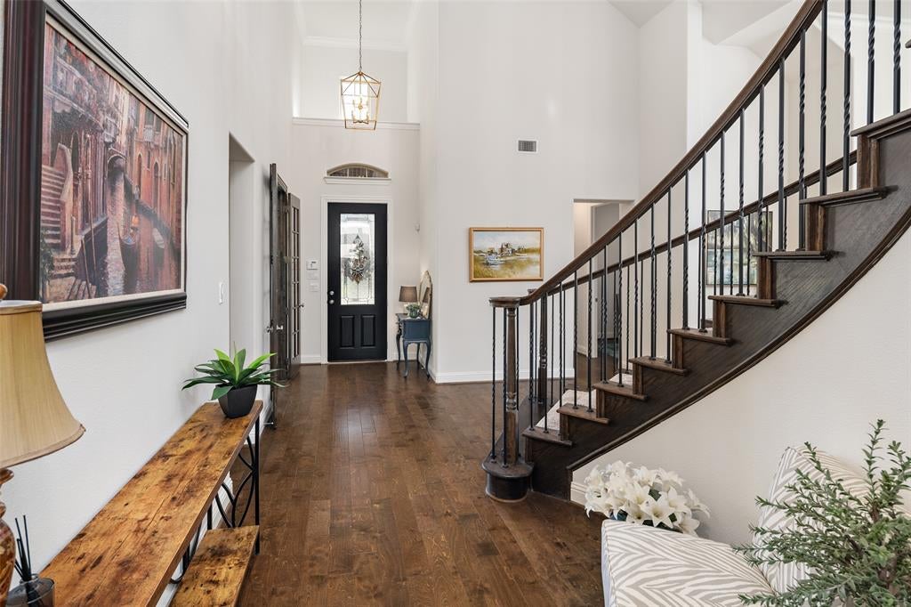 4824 Cedar Creek Drive