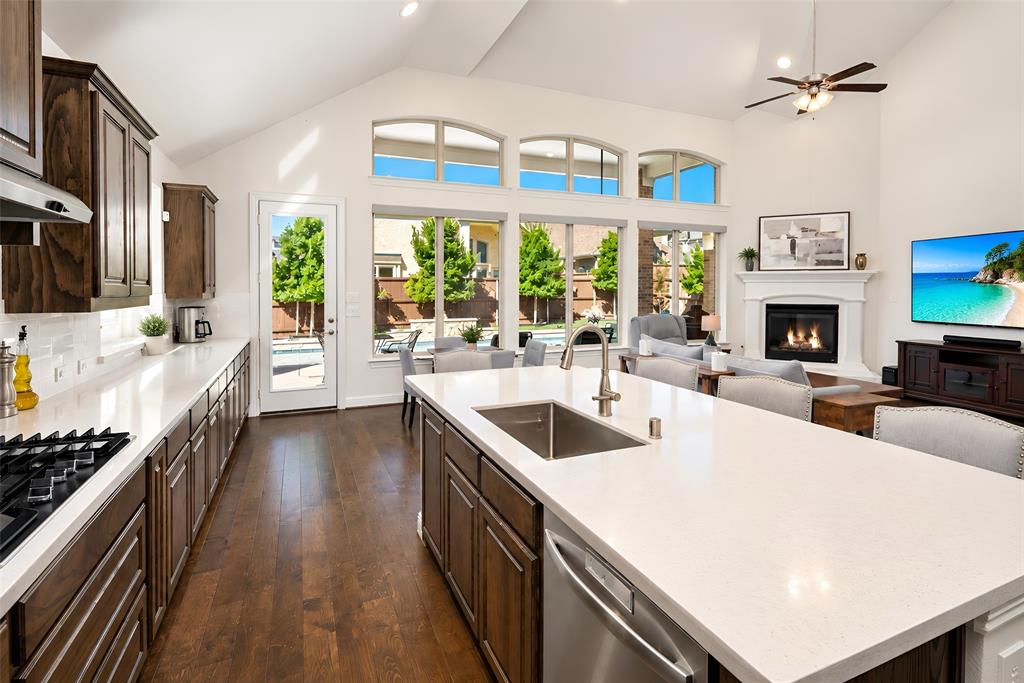 4824 Cedar Creek Drive