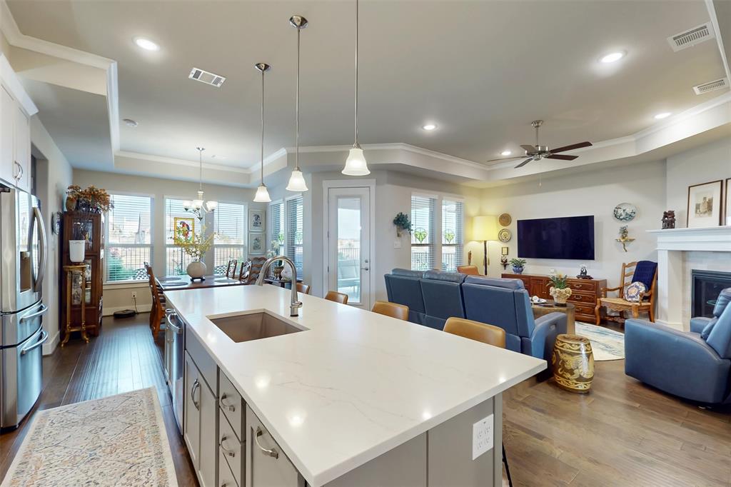 Tavolo Park Un 121 - Residential