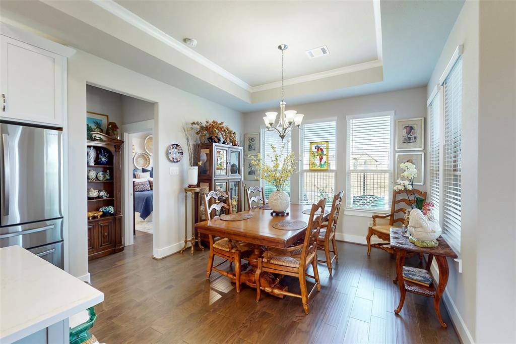 Tavolo Park Un 121 - Residential