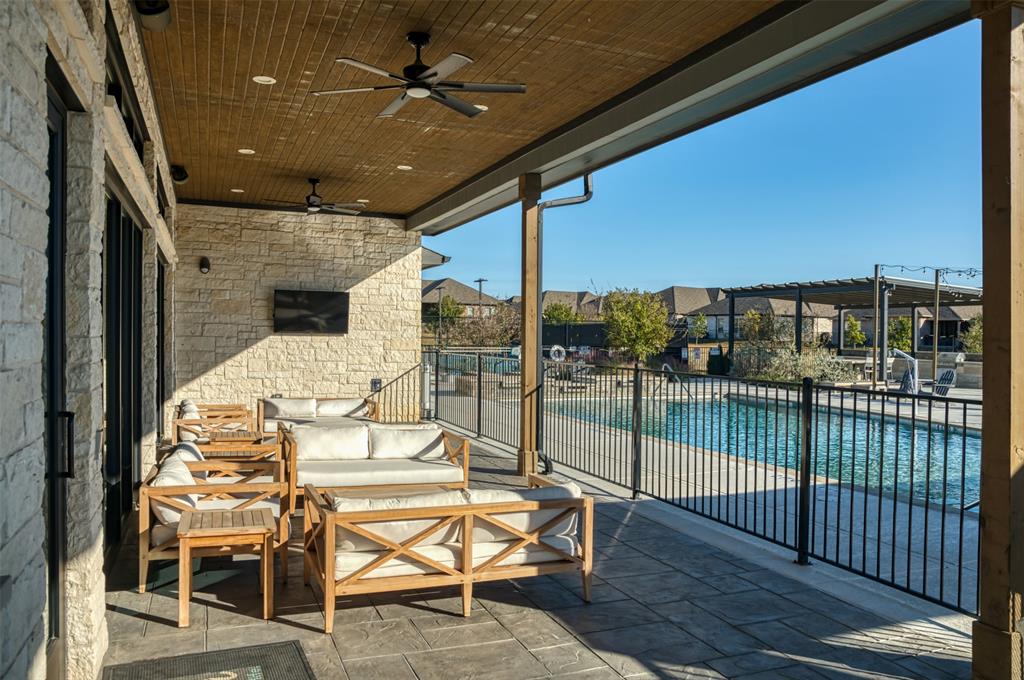 Tavolo Park Un 121 - Residential