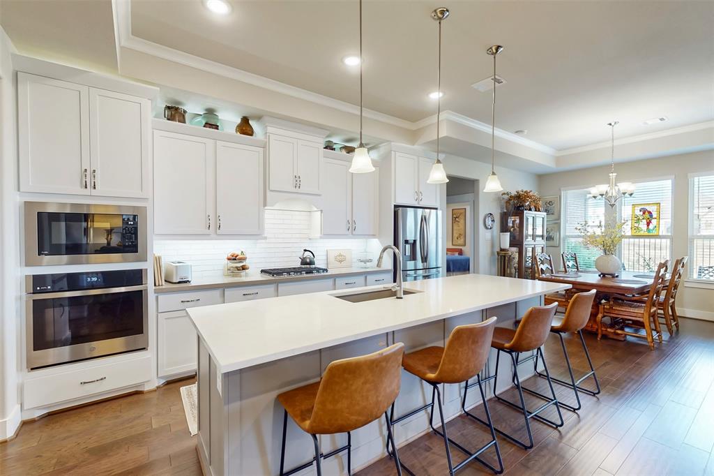 Tavolo Park Un 121 - Residential