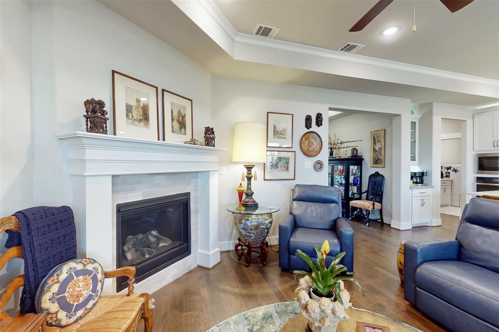 Tavolo Park Un 121 - Residential