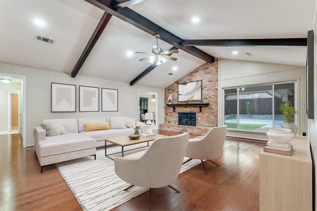 1317 Broadmoor Lane