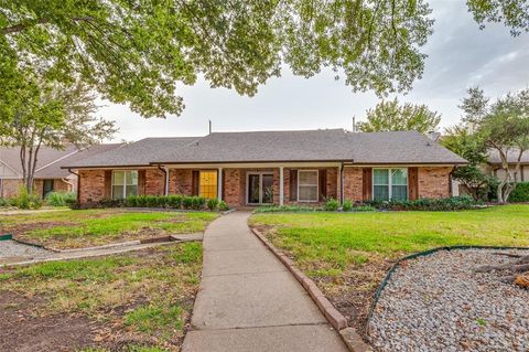 1317 Broadmoor Lane Irving TX 75061