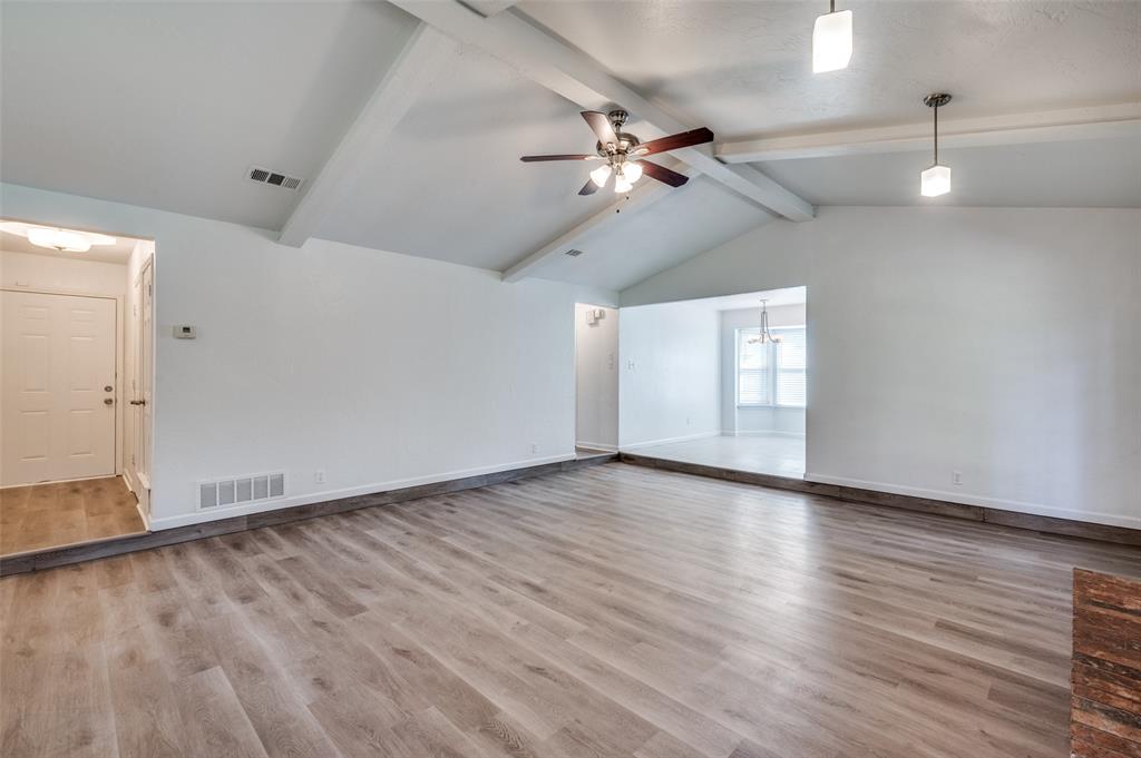 4228 Longleaf Lane