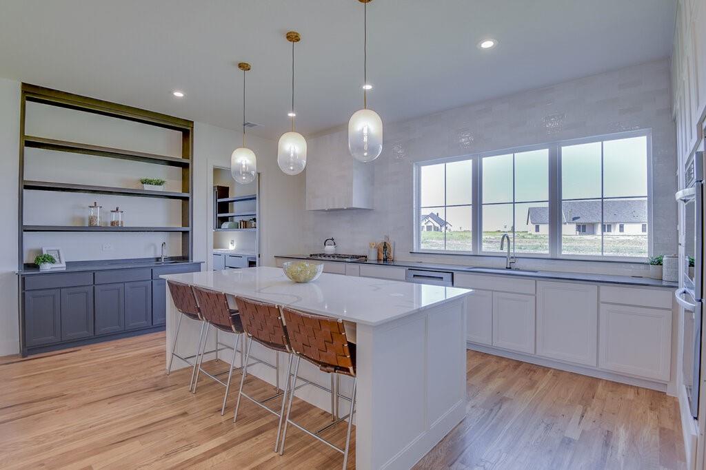 Estates atHidden Crk - Residential