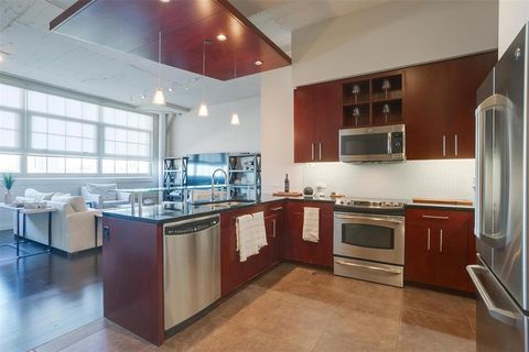 2600 W 7th Street 2452 Fort Worth TX 76107