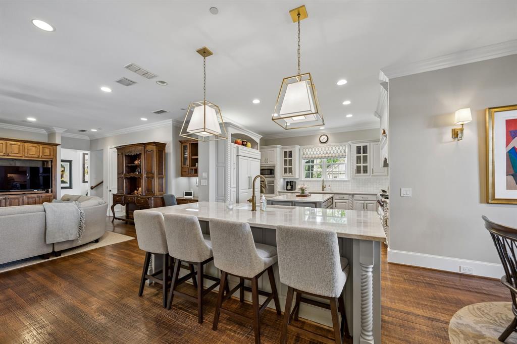 Forest Hills - Residential