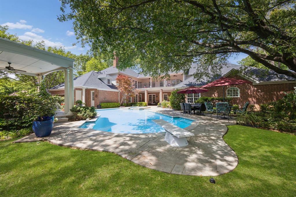 Forest Hills - Residential
