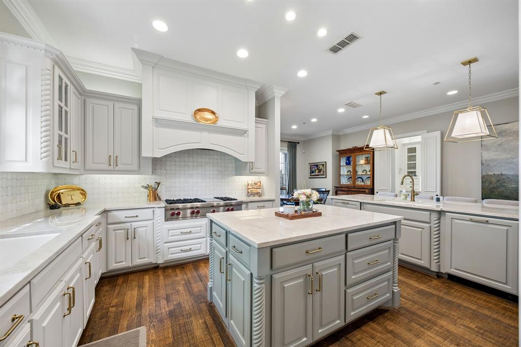Forest Hills - Residential