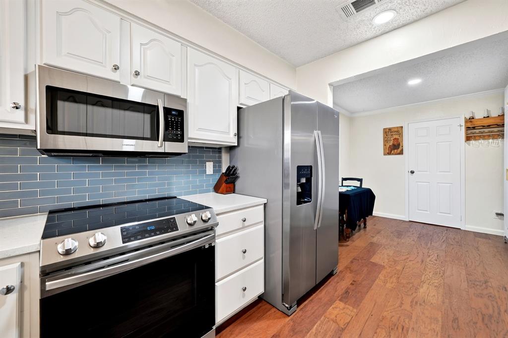 8248 Whitewing Drive