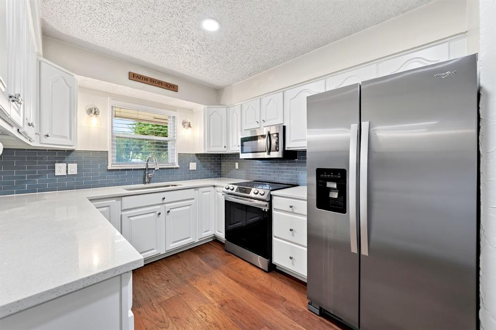 8248 Whitewing Drive