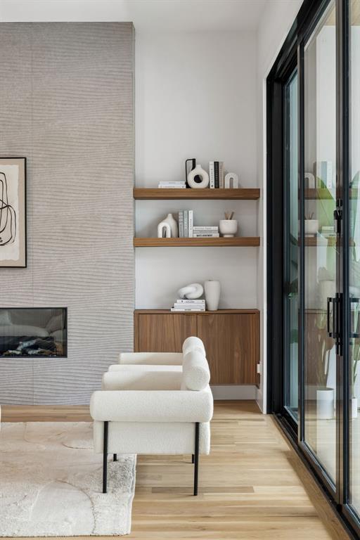 Wilshire Heights - Residential
