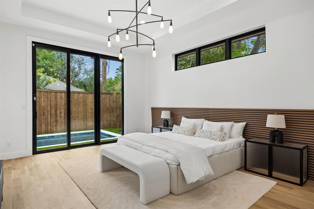 Wilshire Heights - Residential