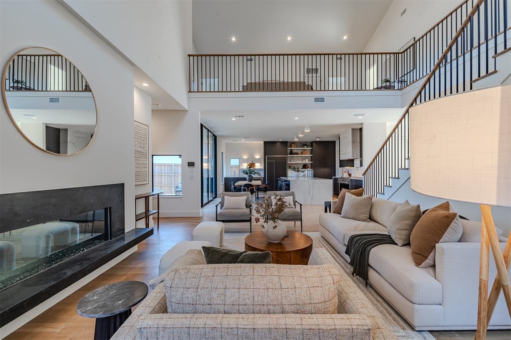 Coronado Hills - Residential