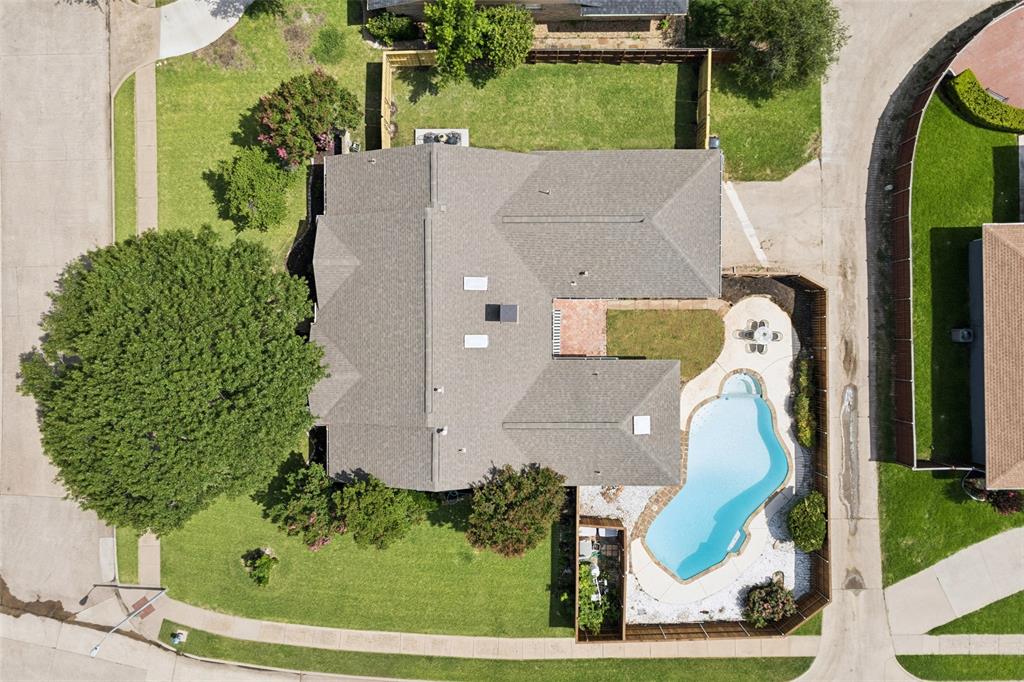 1100 Longworth Drive