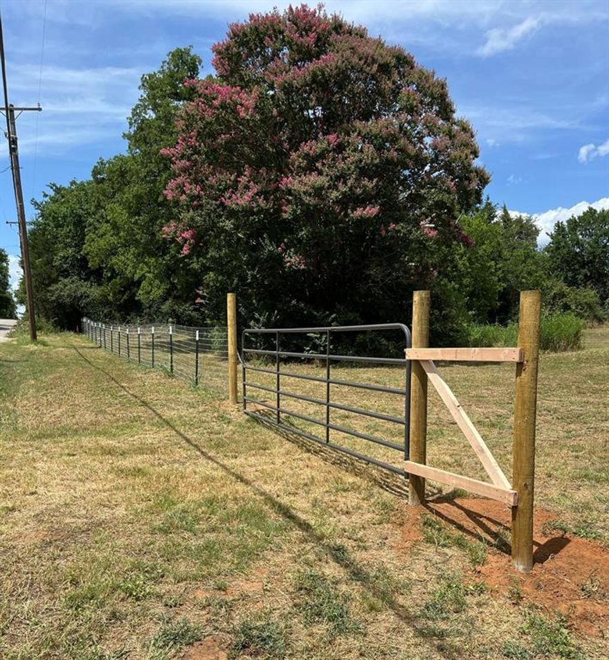1.4-acre property with no HOA, water & septic tank in place - located at 2000 S Fannin Avenue in Denison, TX

The existing septic system has been located on-site—providing added value, especially with current city sewer connection fees. A water meter has recently been installed & water line with spigot brought to the property. 
The property consist of four platted single-family residential lots offering flexibility for your vision of long term hold. 
Conveniently located near schools, shopping, and city amenities. Survey is available.

1.4 acres, 4 platted lots, zoned SF-5