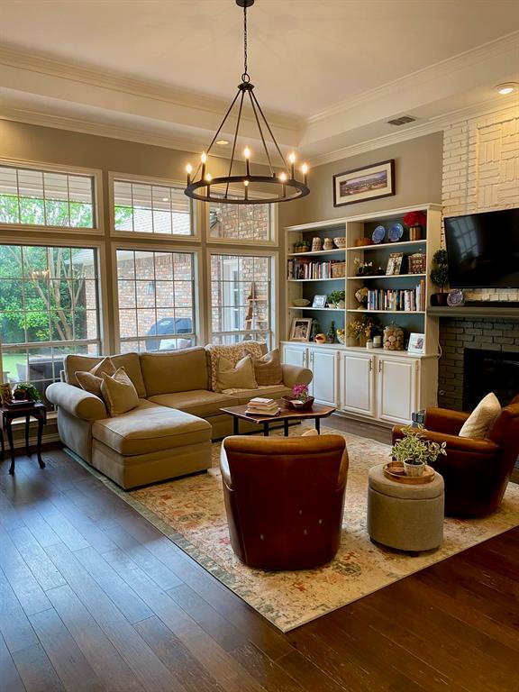 4252 West Creek Drive